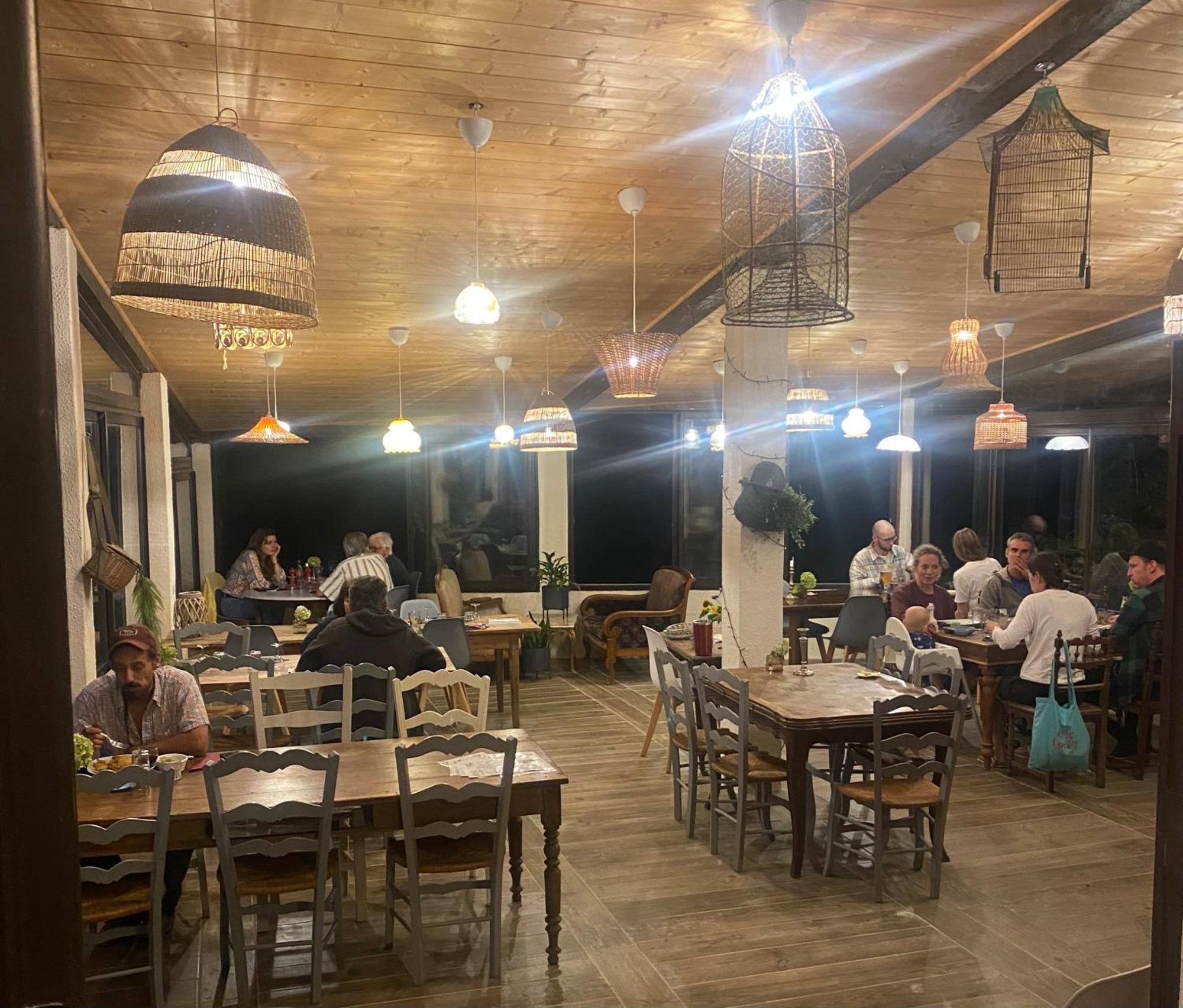 Gites Libellule At Auberge De L'Arac, Bar, Restaurant Aleu Экстерьер фото